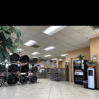 Action Auto - Lobby - Auto Repair Near Me - Cypress, California