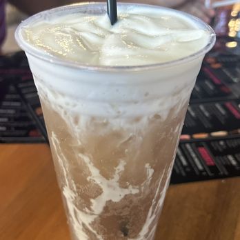 Throwback Tavern - Wizard dirty soda- like butter beer but less butterscotch more cream soda- yum - Burgers Near Me - Pembroke Pines, Florida Throwback Tavern - Wizard dirty soda- like butter beer but less butterscotch more cream soda- yum - Burgers Near Me - Pembroke Pines, Florida