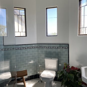 Home Improvement & General Construction - a clean bathroom - Plumbing Near Me - Highland Park, California Home Improvement & General Construction - a clean bathroom - Plumbing Near Me - Highland Park, California
