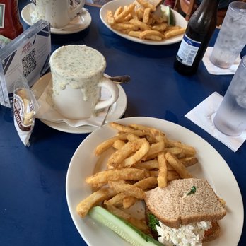 Boston Sail Loft - Boston Sail Loft Clam Chowder Chicken Salad or Tuna Salad Sandwich - Bars Near Me - Boston, Massachusetts