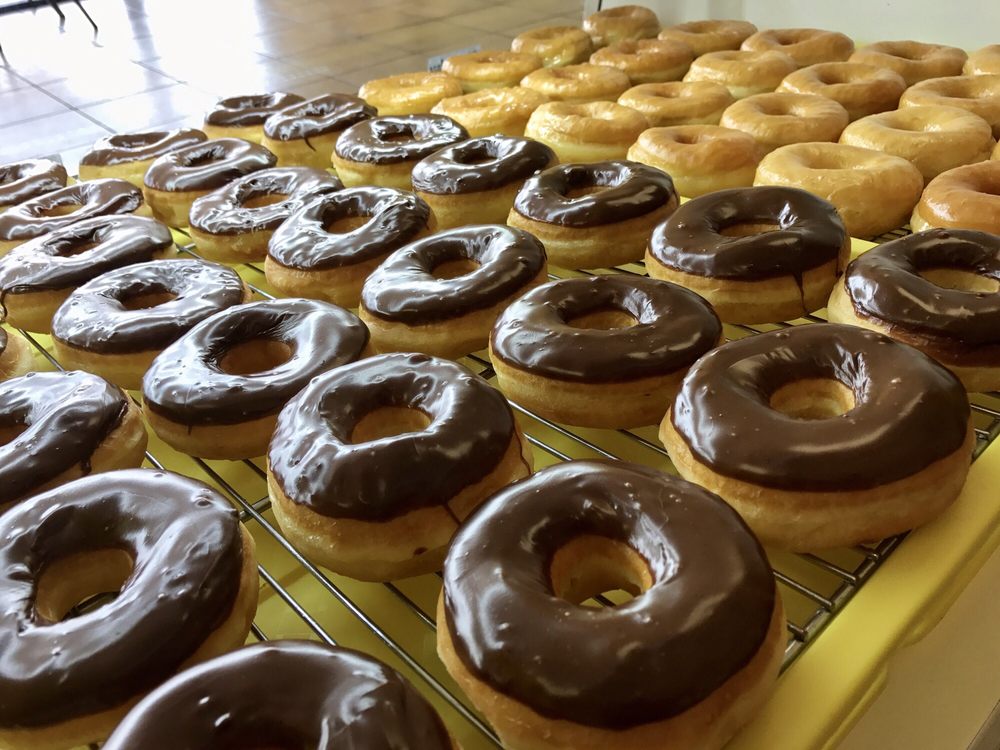 Tasty Donuts Logo