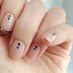 CND Shellac nails in Powder My Nose. (I added the black dots myself later.) CND Shellac nails in Powder My Nose. (I added the black dots myself later.)