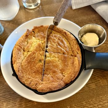 Crosby's Kitchen - Cornbread - American Near Me - Niles, Illinois