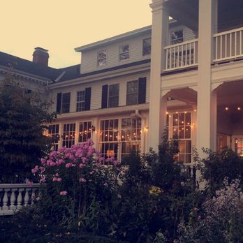 The White House Inn - First night of Autumn! 9/22/17 - Hotels Near Me - Wilmington, Vermont The White House Inn - First night of Autumn! 9/22/17 - Hotels Near Me - Wilmington, Vermont