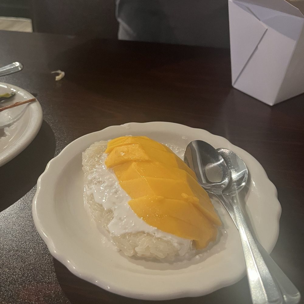 Flying Tiger Thai Restaurant - Thai Near Me - Castle Hills, Texas Flying Tiger Thai Restaurant - Thai Near Me - Castle Hills, Texas
