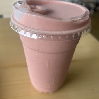 Revel Kitchen - Stranana smoothie - Juice Bars & Smoothies Near Me - Kirkwood, Missouri