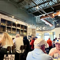 Another Broken Egg Cafe - Bar