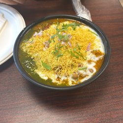 Mahek Indian Restaurant - Samosa chaat 10/10