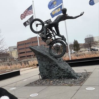 Harley-Davidson Museum - The Harley racer - Museums Near Me - Milwaukee, Wisconsin Harley-Davidson Museum - The Harley racer - Museums Near Me - Milwaukee, Wisconsin