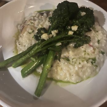 Saffire Restaurant - Tasty lemon risotto with broccolini - New American Near Me - Franklin, Tennessee Saffire Restaurant - Tasty lemon risotto with broccolini - New American Near Me - Franklin, Tennessee