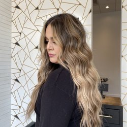 EDIT SALON - Balayage by Odaliz, cut by Nicole, extensions