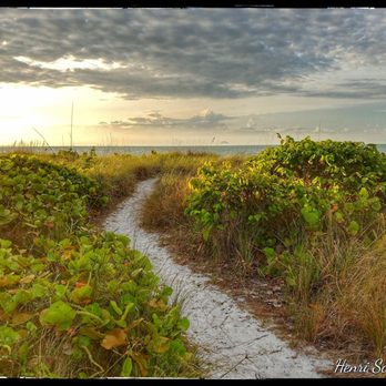 Nerita Beach - Early morning path to Nerita Beach, Sanibel - Beaches Near Me - Sanibel, Florida Nerita Beach - Early morning path to Nerita Beach, Sanibel - Beaches Near Me - Sanibel, Florida