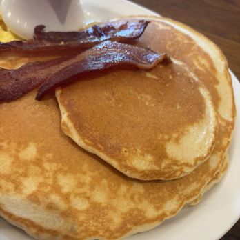 Harlow's Cafe - Burgers Near Me - Tempe, Arizona