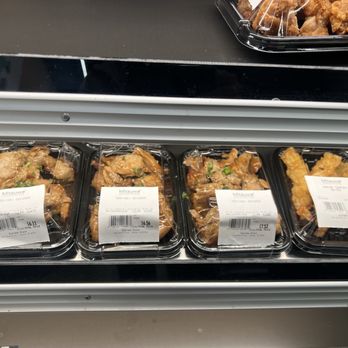 Mitsuwa Marketplace - Sushi Bars Near Me - Cypress, California