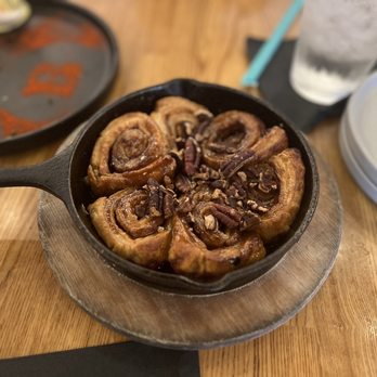 Batch Local Kitchen - Cast Iron Pecan Cinnamon Rolls - Cocktail Bars Near Me - West Palm Beach, Florida Batch Local Kitchen - Cast Iron Pecan Cinnamon Rolls - Cocktail Bars Near Me - West Palm Beach, Florida