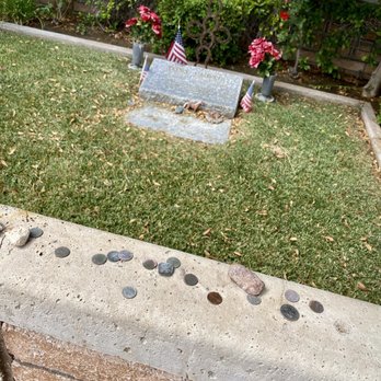 Palm Eastern Mortuary - 08.12.23 Tony Curtis - had 6 children including Jamie Lee - Funeral Services & Cemeteries Near Me - Las Vegas, Nevada Palm Eastern Mortuary - 08.12.23 Tony Curtis - had 6 children including Jamie Lee - Funeral Services & Cemeteries Near Me - Las Vegas, Nevada