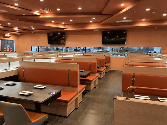 Ming’s Revolving Sushi & Bar