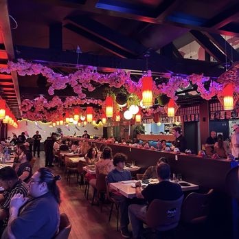 Machi Sushi - Fun vibe! - Sushi Bars Near Me - Austin, Texas