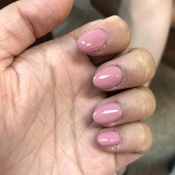 Pretty Nails Spa - Ugh