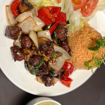 iPho - 60. Com Bo Filet Mignon Luc Lac - Vietnamese Near Me - San Jose, California iPho - 60. Com Bo Filet Mignon Luc Lac - Vietnamese Near Me - San Jose, California
