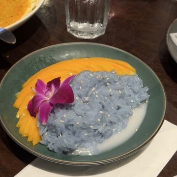 Sen Khao Soi - mango sticky rice! - Thai Near Me - Las Vegas, Nevada Sen Khao Soi - mango sticky rice! - Thai Near Me - Las Vegas, Nevada