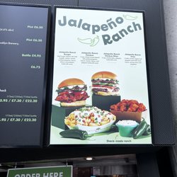 Shake Shack Victoria - Chicken burgers