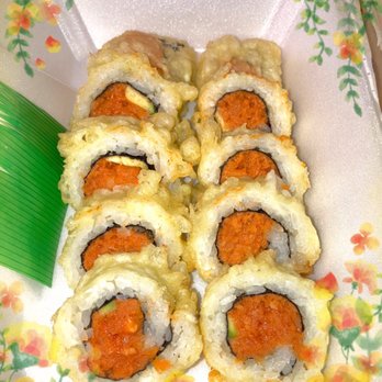 Show Sushi - Spicy tuna crunch roll - Sushi Bars Near Me - San Dimas, California