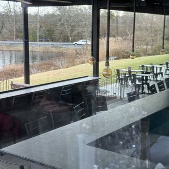 Lake House - Lake view - American Near Me - Newfield, New Jersey
