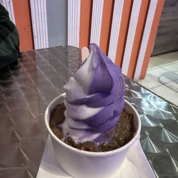 Niu Soft Serve - Niu (Coconut) + Ube Combination Swirl + Hot Kulolo - Desserts Near Me - Honolulu, Hawaii Niu Soft Serve - Niu (Coconut) + Ube Combination Swirl + Hot Kulolo - Desserts Near Me - Honolulu, Hawaii