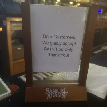 Cullen's Tannery Pub & Saloon - Is this even legal? Why would they not allow patrons to pay tip using their credit card? I feel bad for the bartenders this is so not cool! - Pubs Near Me - Benicia, California