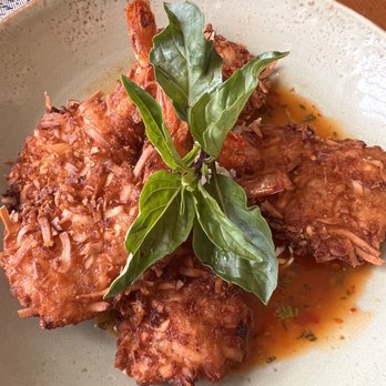 Hualani's - Hawaiian Near Me - Lihue, Hawaii