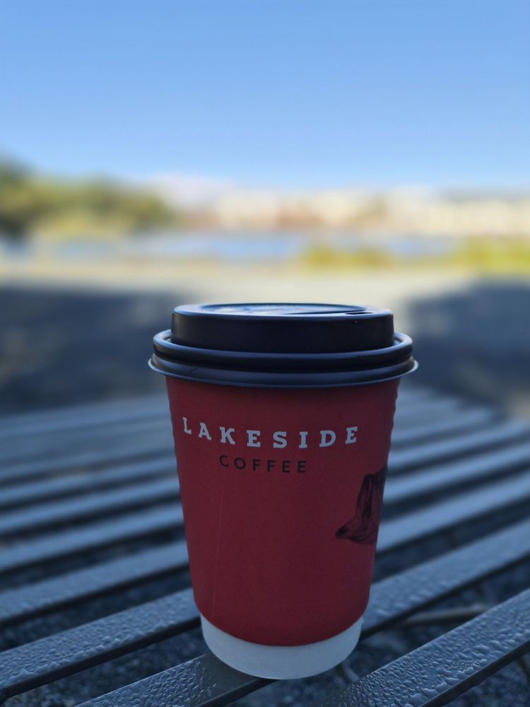 Lakeside Coffee Bar