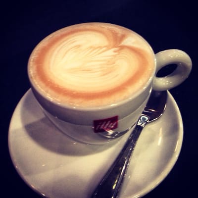 Crema Gourmet by null