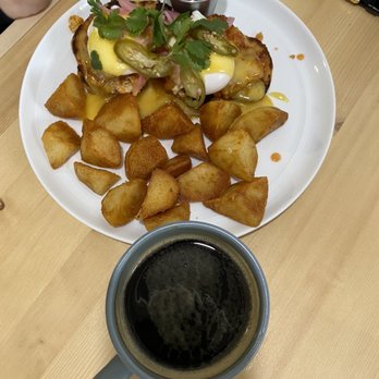 Morning Tide Eatery - Twice cooked pork belly benny - Breakfast & Brunch Near Me - Coquitlam, British Columbia