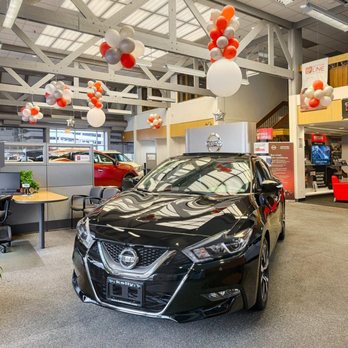 Kelly Nissan - Auto Parts & Supplies Near Me - Oak Lawn, Illinois Kelly Nissan - Auto Parts & Supplies Near Me - Oak Lawn, Illinois