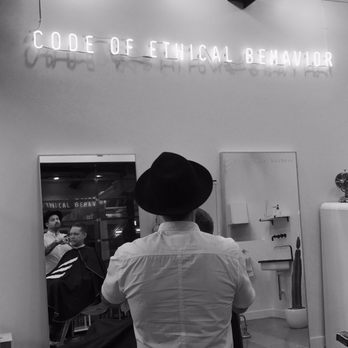 Etiquette Barbers - Barbers Near Me - Los Angeles, California Etiquette Barbers - Barbers Near Me - Los Angeles, California