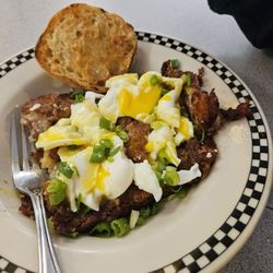 Hallie's Diner - The poached eggs looked so much better than mine