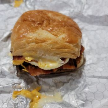Wendy's - Sausage baconator - Burgers Near Me - Chicago, Illinois Wendy's - Sausage baconator - Burgers Near Me - Chicago, Illinois