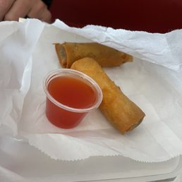 Cheeseburger Egg Rolls (2 Pcs) / 芝士汉堡春卷