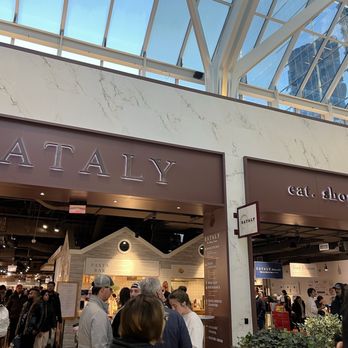 Prudential Center  - Shopping Centers Near Me - Boston, Massachusetts