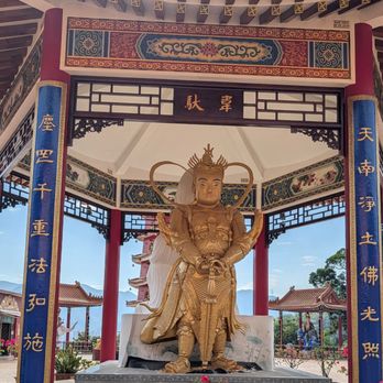 萬佛寺 - Buddhist Temples Near Me - Hong Kong, HK