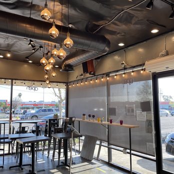 BoBaPoP - Very roomy interior - Coffee & Tea Near Me - San Gabriel, California
