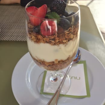 Tableau - Greek Yogurt Parfait!! - Breakfast & Brunch Near Me - Las Vegas, Nevada