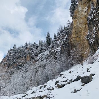 Rifle Falls State Park - Parks Near Me - Rifle, Colorado Rifle Falls State Park - Parks Near Me - Rifle, Colorado