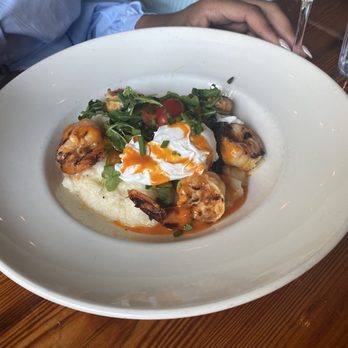 State & Allen - Shrimp & Grits - American Near Me - Dallas, Texas