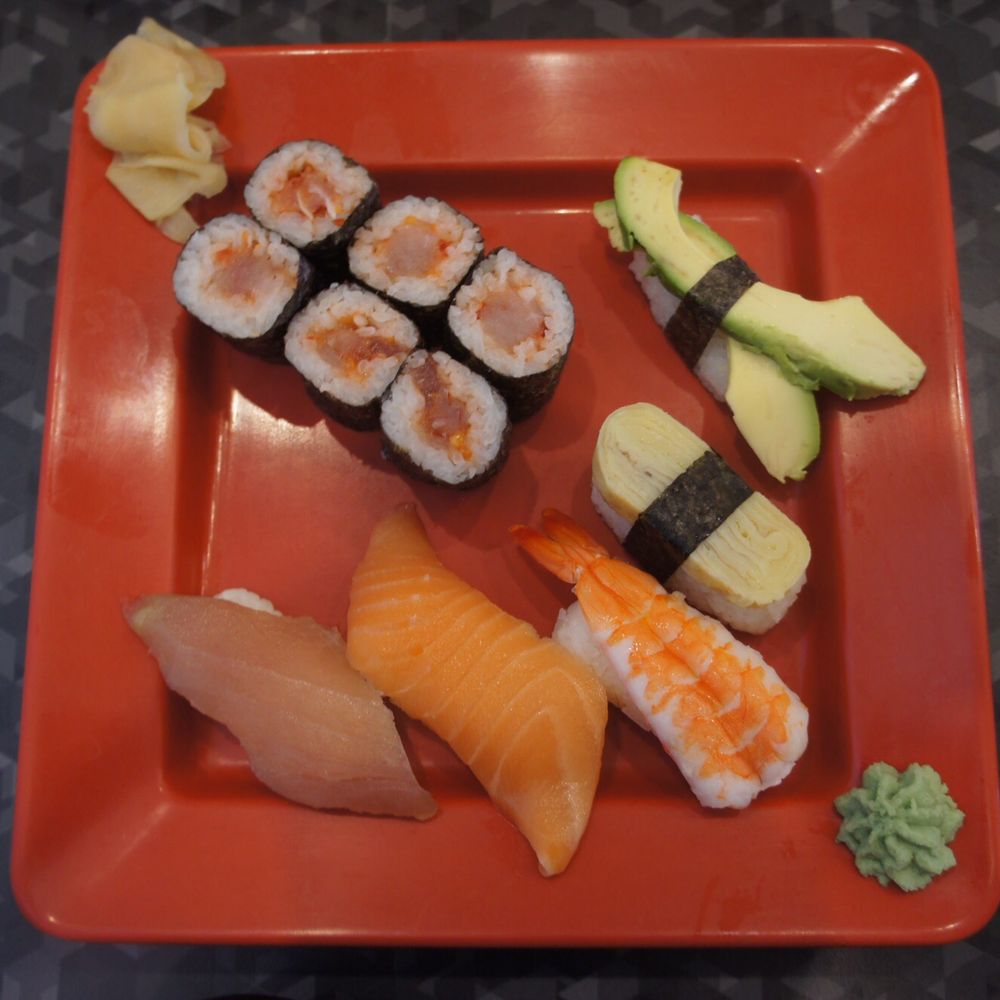 Toyo Sushi - Assorted sushi combo ($11.99) - Japanese Near Me - Edmonton, Alberta Toyo Sushi - Assorted sushi combo ($11.99) - Japanese Near Me - Edmonton, Alberta