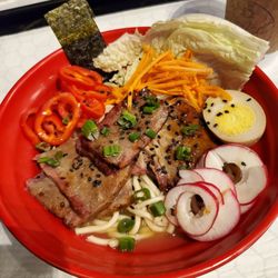 Cafe Rewind - Black Night Raman Bowl (amazing brisket, super mild)