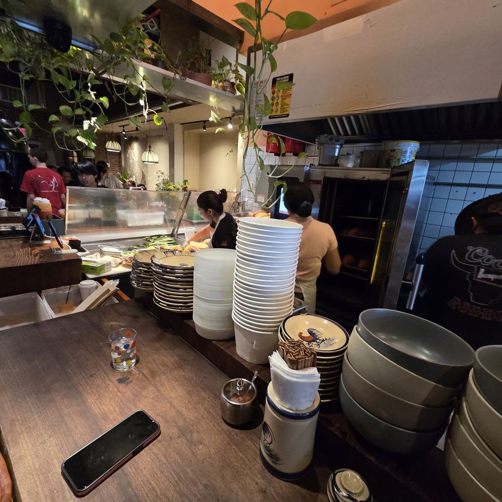 Banh Anh Em - Vietnamese Near Me - New York, New York
