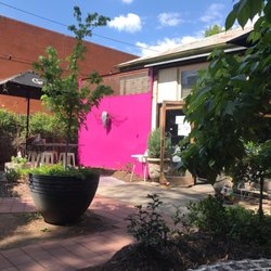 Ruby's cafe & gift store - Garden behind the cafe