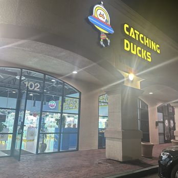 Catching Ducks - Outside - Arcades Near Me - Las Vegas, Nevada